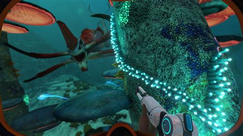  Subnautica: Explore Alien Oceans and Uncover Ancient Mysteries!